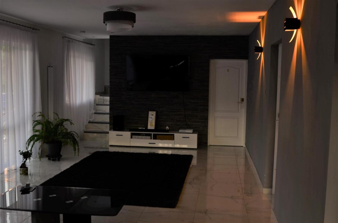 Casa Sonya Διαμέρισμα Aninoasa Εξωτερικό φωτογραφία